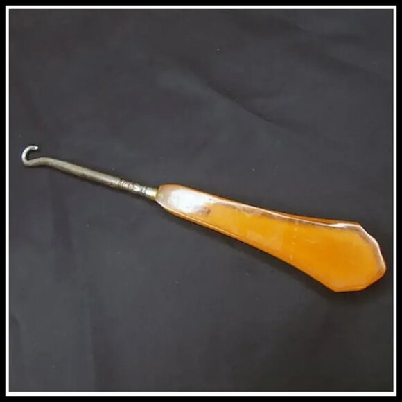 Antique Boot Hook - Victorian Corset Hook - Celluloid Button Hook- Boot Fastener - Picture 2 of 10